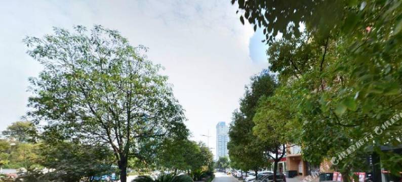 上饶华米轻居酒店(商贸城步行街店)图片