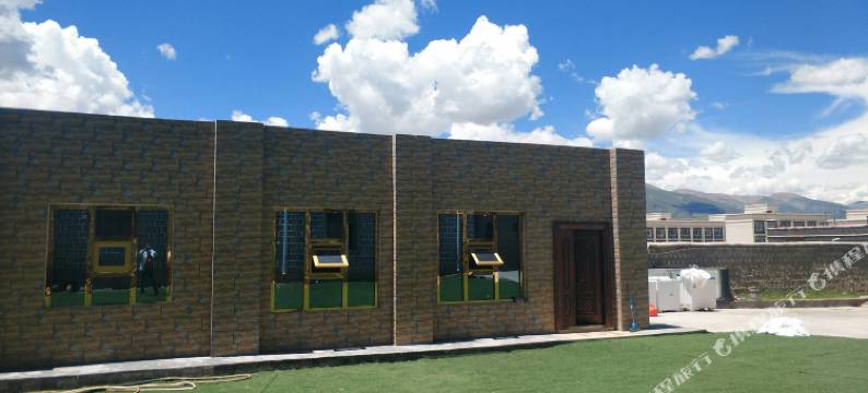 当雄圣湖假日酒店图片