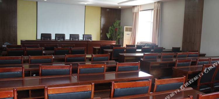 莫泰酒店(廊坊高铁站新朝阳购物中心店)图片