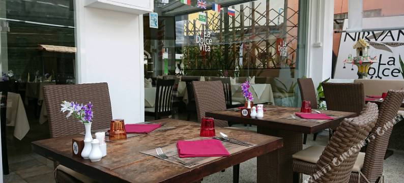 尼瓦纳酒店(Nirvana Patong)图片