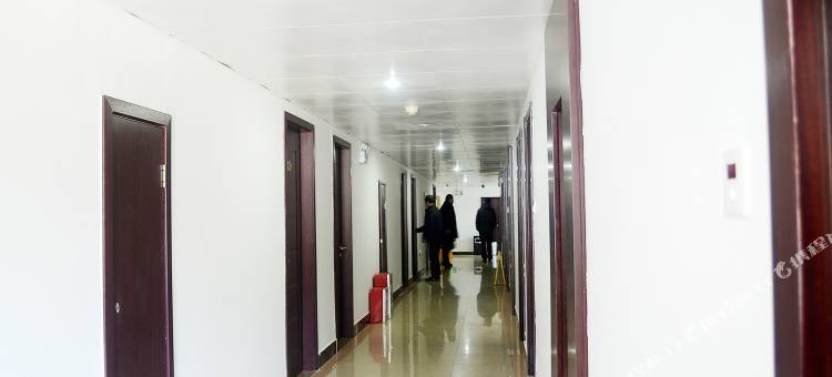 黄山白鹅山庄图片