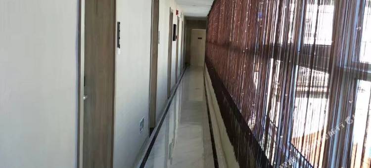 镇巴凯莱精品酒店(县政府店)图片