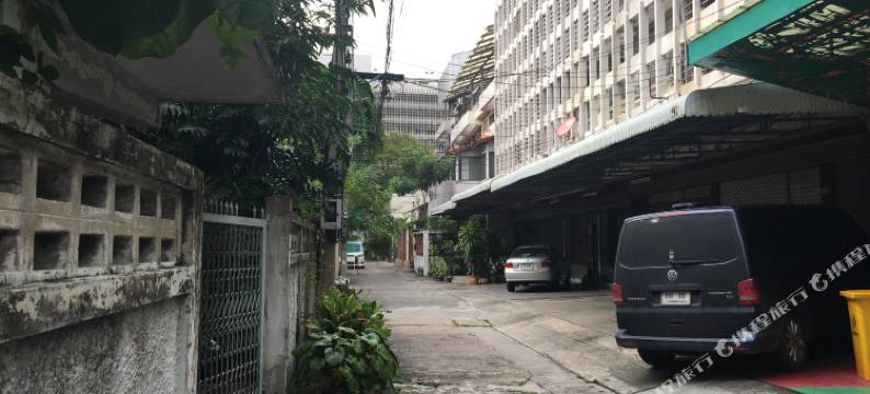 是隆艺术旅舍(Miloft Silom14)图片