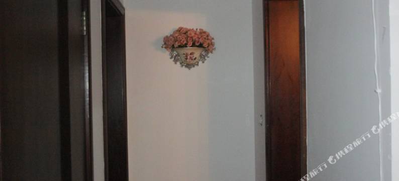 巷左巷右国际青年旅舍(上海北广场店)图片