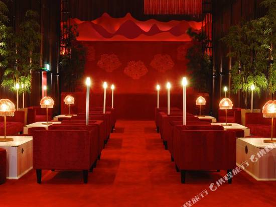 1887年新歌劇院酒店