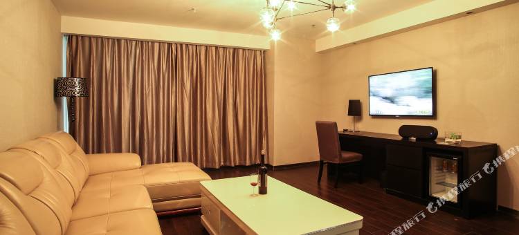 北京米高时尚酒店(沂南历山路店)图片