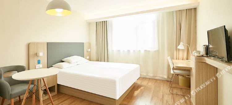 金太阳酒店(琼海步行街店)图片