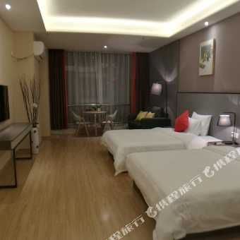 200g0o000000f2rqqF774_C_340_340_Q50.jpg?v=1