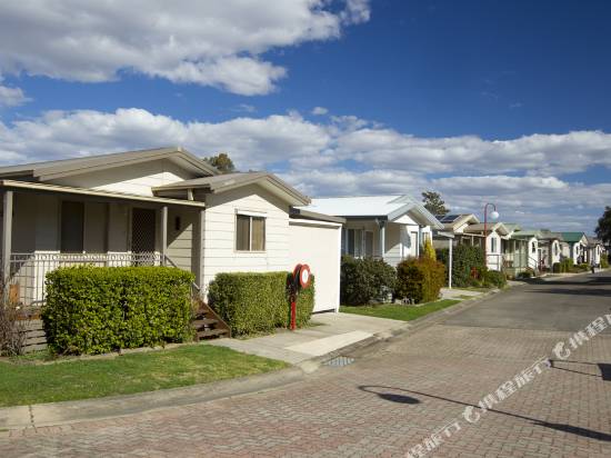 悉尼納皮恩河岸度假村
