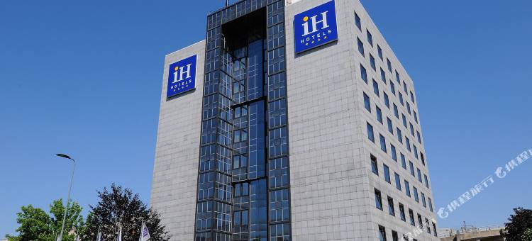 米兰罗兰特吉欧 iH 酒店(iH Hotels Milano Lorenteggio)图片