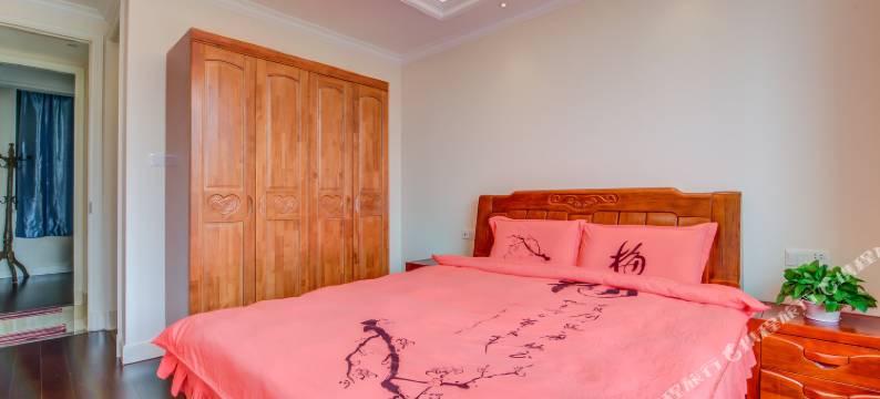 珠海情侣路歌剧院旁3房东南向壮阔海景居公寓(朝阳路分店)图片