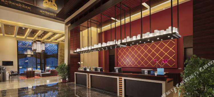 林芝工布庄园希尔顿酒店图片