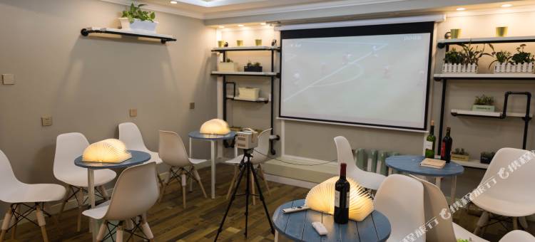 丽江许愿树青年旅舍(中济海店)图片