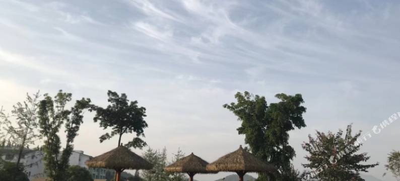 关岭黄果树华丽酒店图片