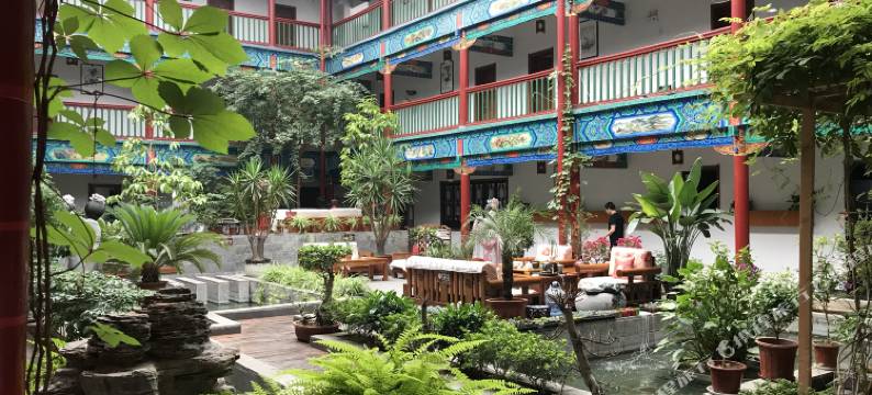 滦县半日闲居客栈图片