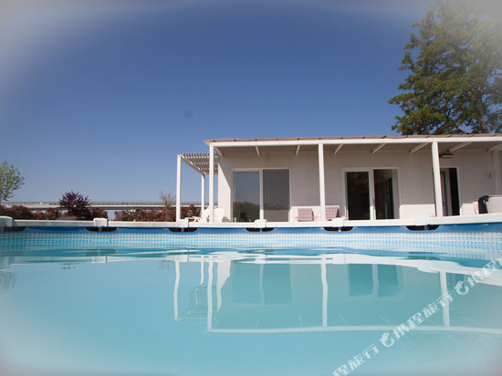 吉亚蒂诺迪蕾贝卡2号酒店