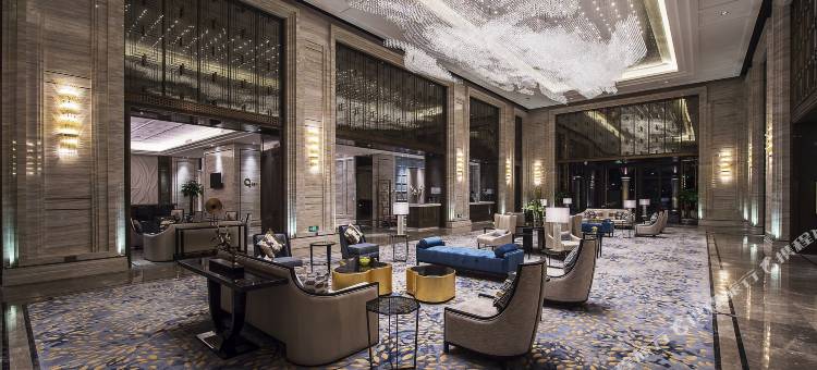 南昌绿地铂骊酒店(鱼尾洲店)图片