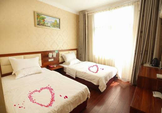 咸宁蓝色港湾商务宾馆(湖北科技学院店)