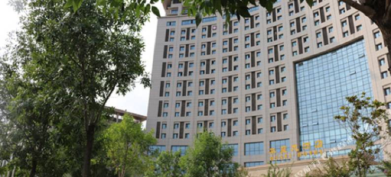 青岛即墨华玺大酒店图片