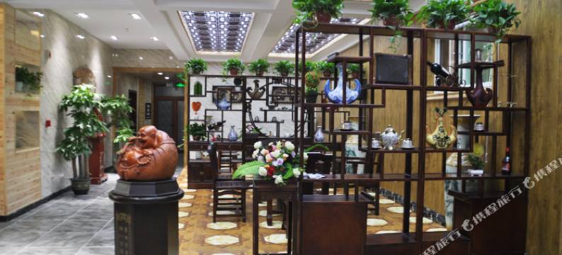 红都酒店(邢台火车站新世纪广场店)图片