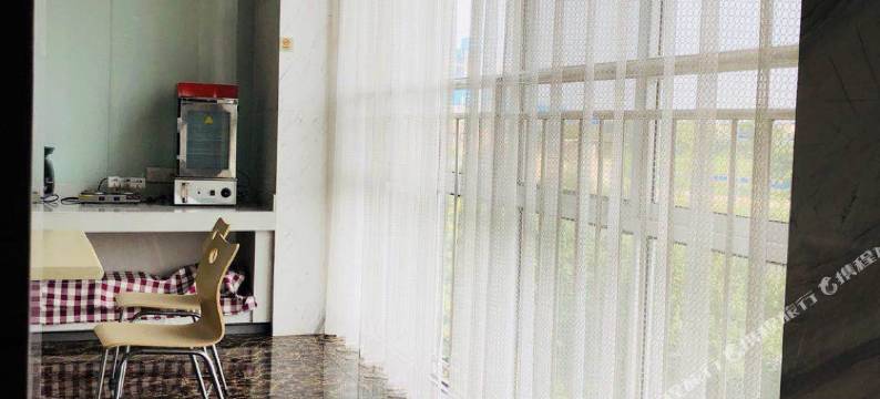 青途酒店(仁和路地铁站武汉欢乐谷店)图片