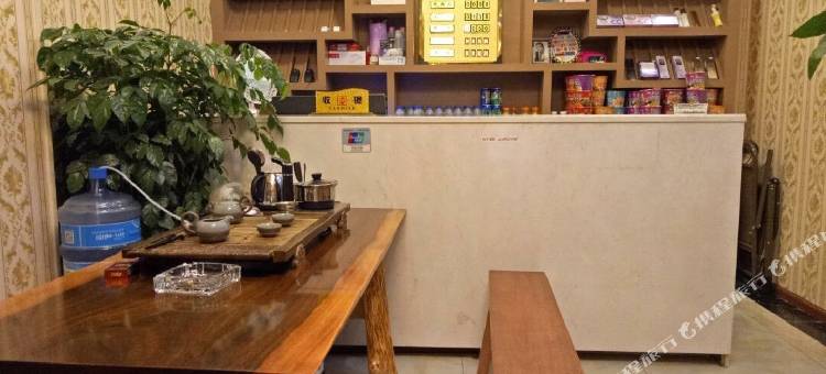 之臣精品酒店(羊甫头地铁站昆明学院洋浦校区店)图片