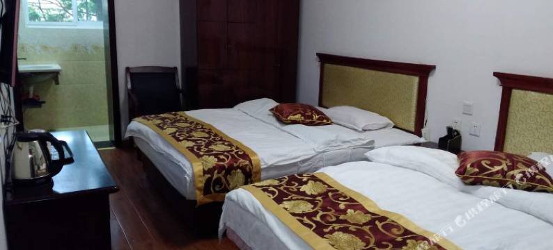 青城山临山客栈图片