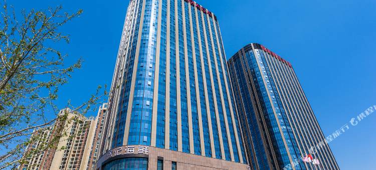 长沙高升华美达酒店(德思勤广场汽车南站店)图片