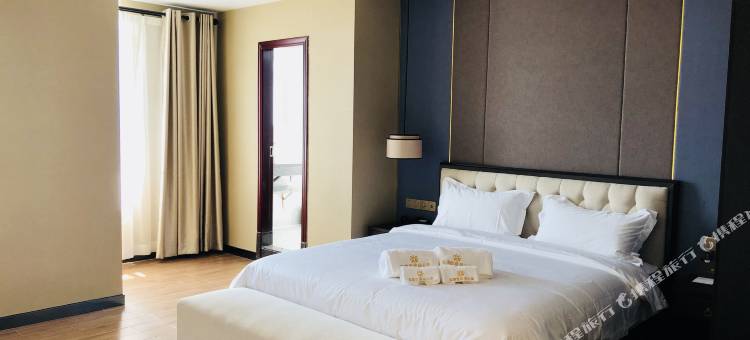 友寓思臻品公寓(佛山沙堤机场店)图片