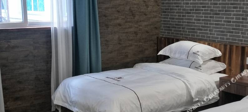 德清鸿泰商务宾馆图片