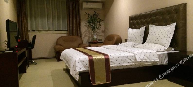 普宁金水桶温泉酒店图片