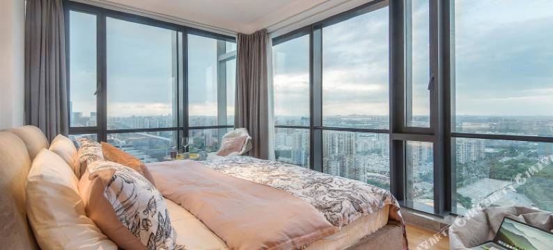 坐享金鸡湖公寓(苏州南施街店)图片