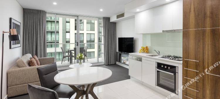阿德莱德大使馆盛橡套房酒店(Oaks Adelaide Embassy Suites)图片