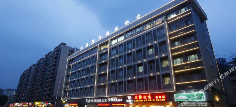 韩冠国际公寓(广州白云机场清塘地铁站店)图片