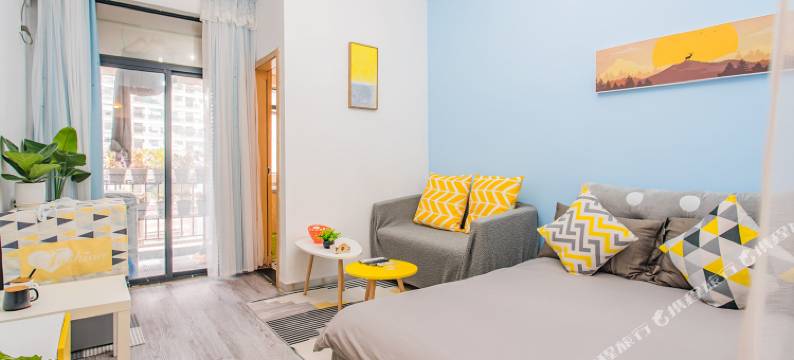 成都金融民工黄先森公寓图片