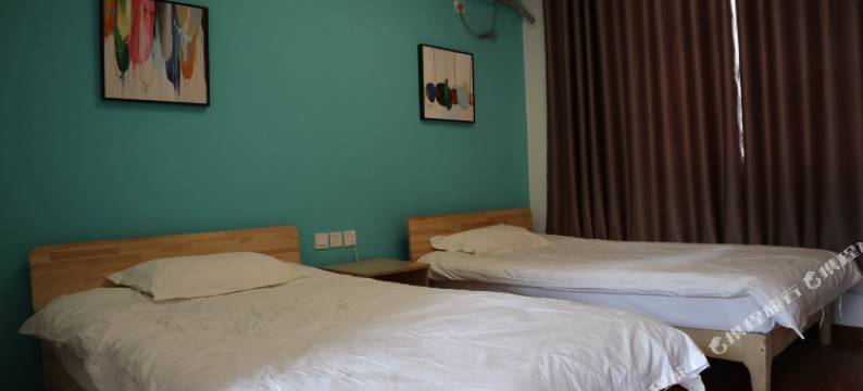 郑州简行客栈(火车站西广场第五附属医院店)图片