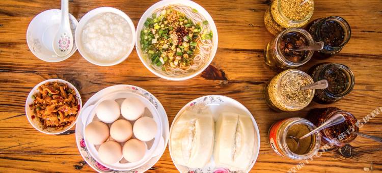 腾冲七彩·沐云美宿(和顺古镇店)图片