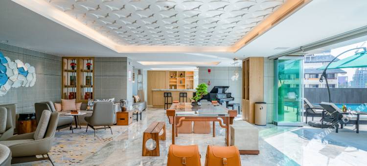 西双版纳思瑞秋艺术酒店(告庄星光夜市店)图片