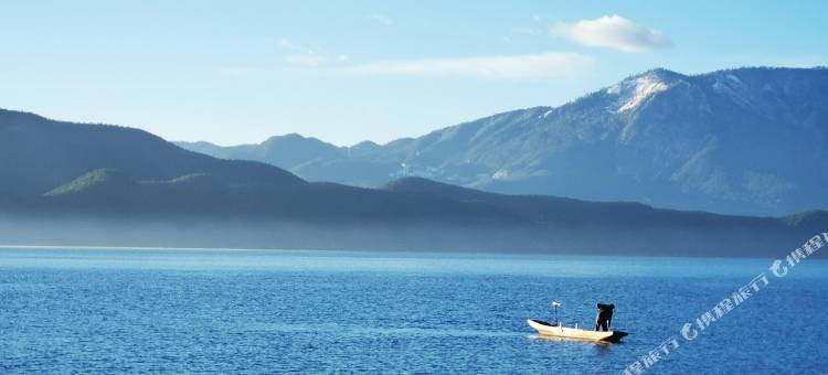 泸沽湖两棵树湖景客栈图片