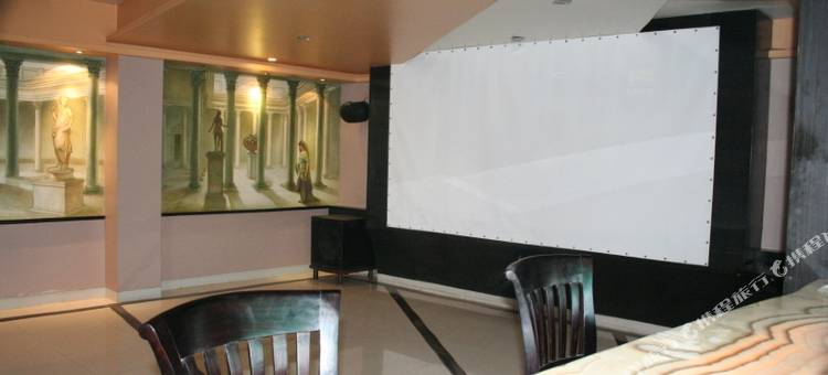 帕拉恩普尔宫饭店(Palanpur Palace)图片