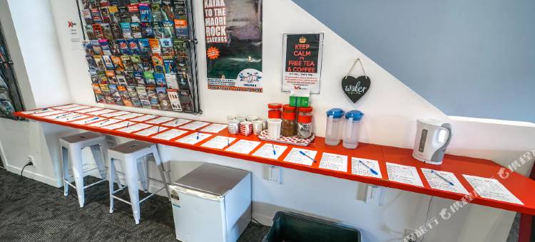 位于湖边的旅舍(Based by the Lake)图片