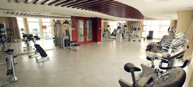 泰安泰山贵宾楼酒店(红门店)图片