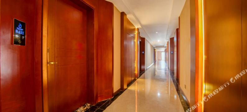 阆中滨江大酒店图片