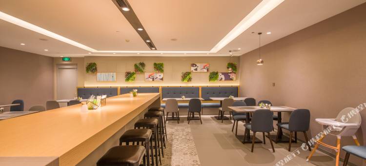 如家商旅酒店(济南西站印象济南山东国际会展中心店)图片