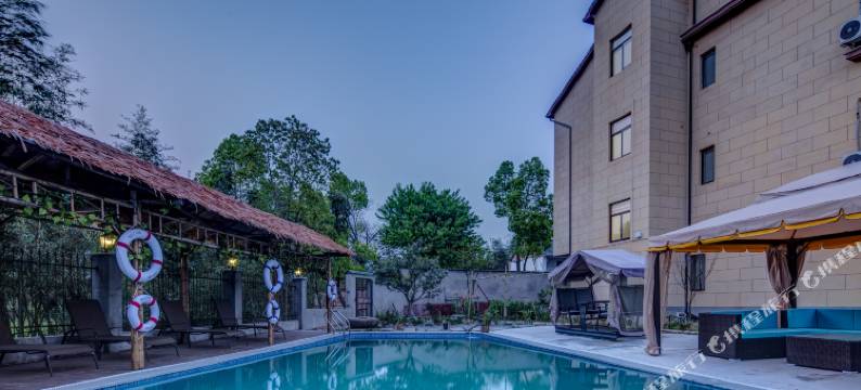 莫干溪边客栈图片