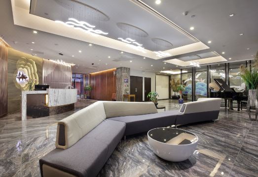 正阳璞云酒店（桂林两江四湖象鼻山景区店）外景图