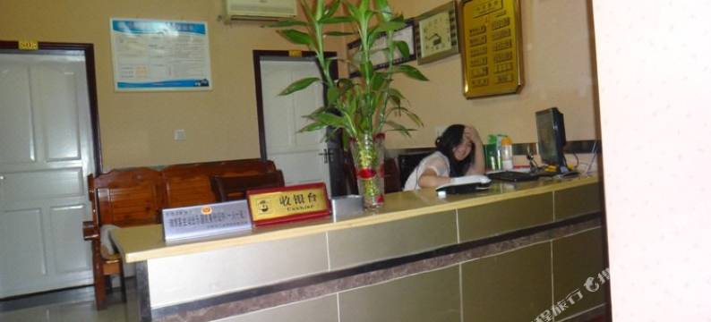 巴中蓝天宾馆图片