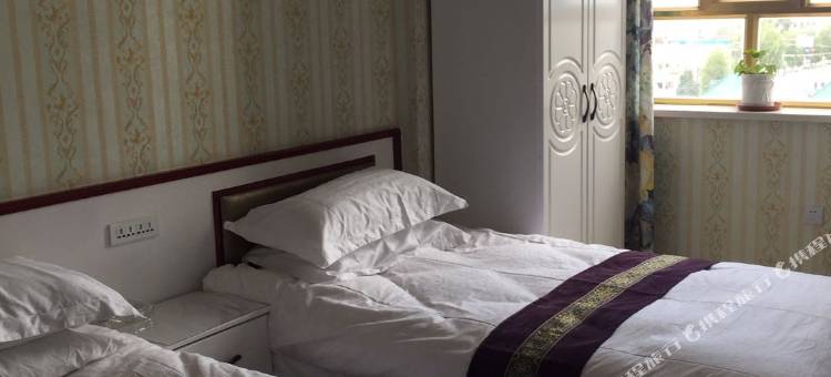 特克斯大伟客栈(特克斯八卦城店)图片