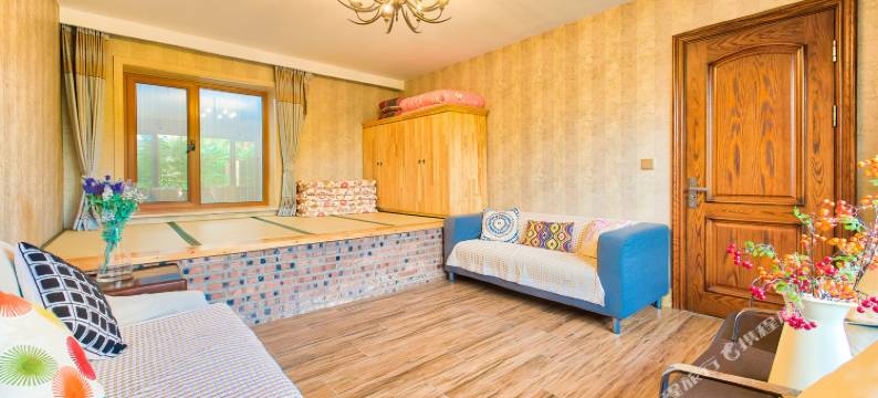 沈阳安静丛林之家民宿(6号店)图片