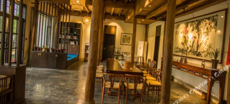 垄上行民宿·森林木屋(临安龙门秘境店)图片